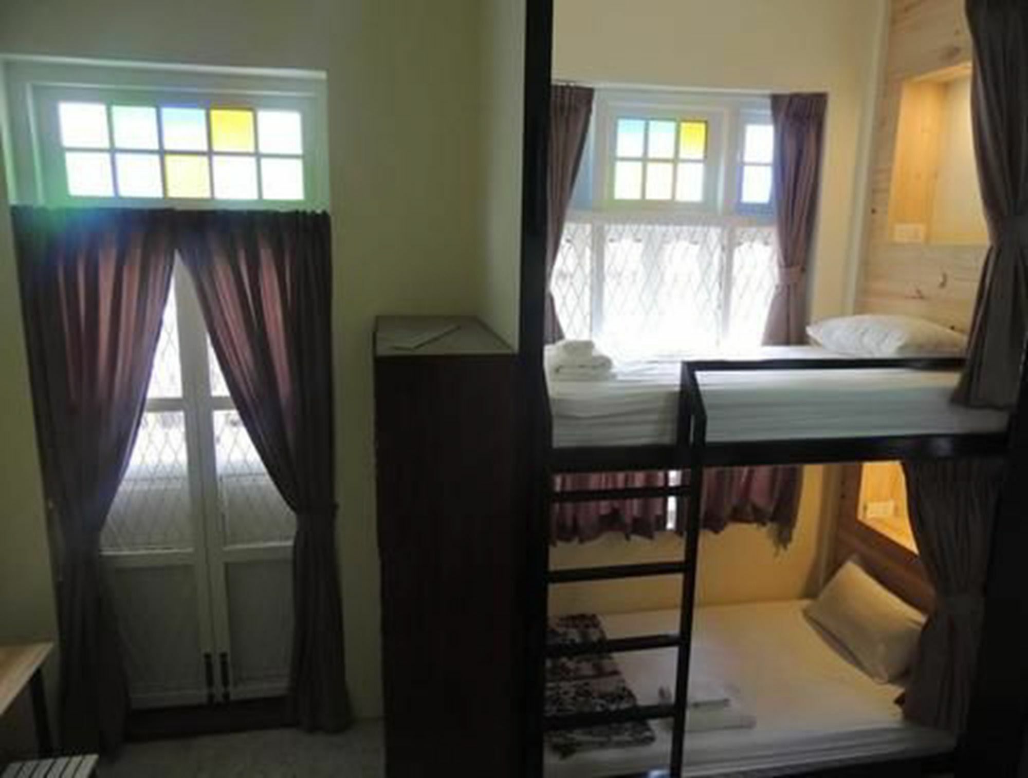 Lotus Bed & Breakfast Yangon Bagian luar foto